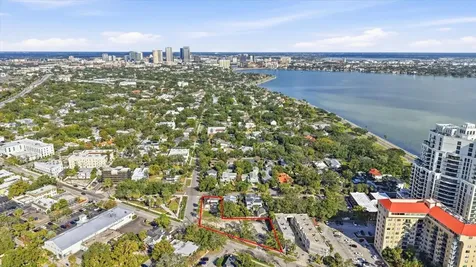 1504 S Howard Avenue Tampa FL 33606