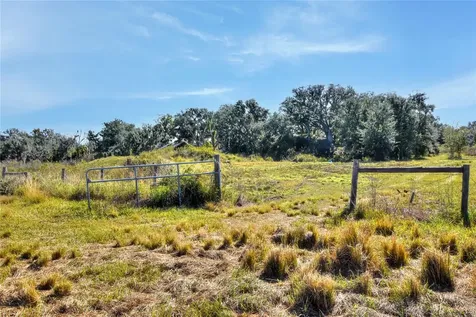 1505 W 60 Highway Plant City FL 33567