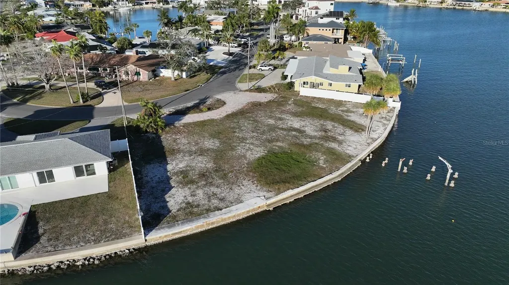 1503 Sea Gull Drive S St Petersburg FL 33707
