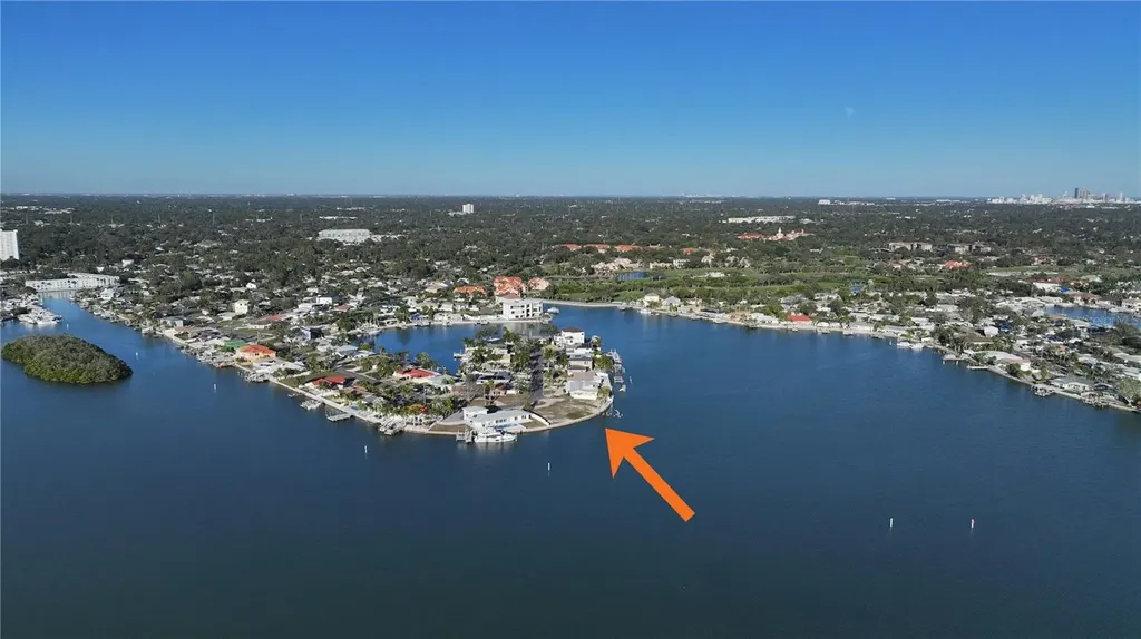 1503 Sea Gull Drive S St Petersburg FL 33707