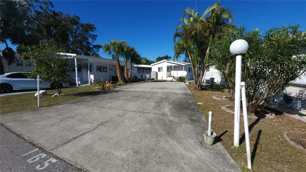 3275 26th Avenue E Bradenton FL 34208