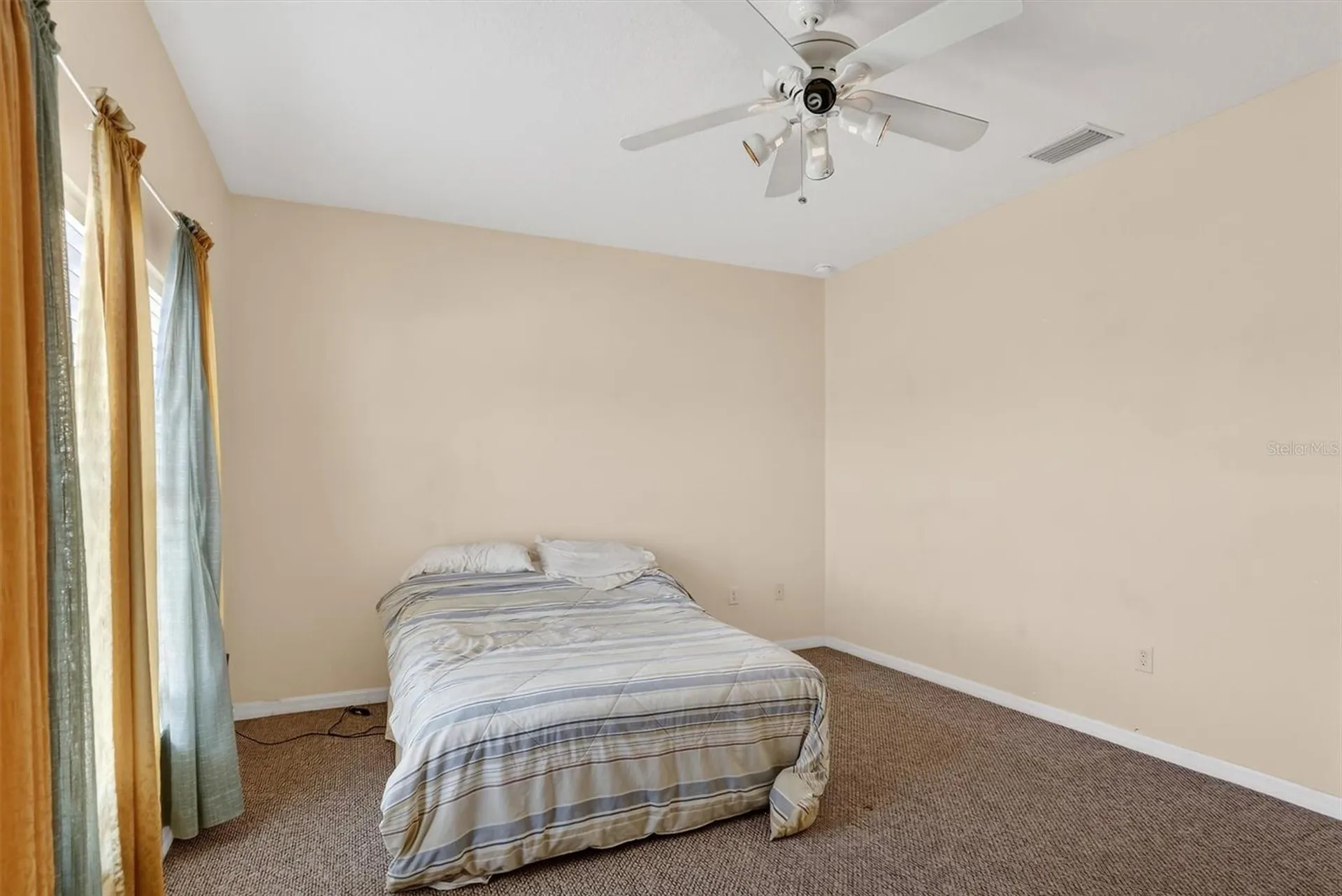 2122 Dumas Drive Deltona FL 32738