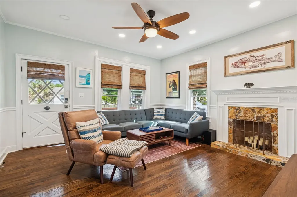305 Grand Boulevard Tarpon Springs FL 34689