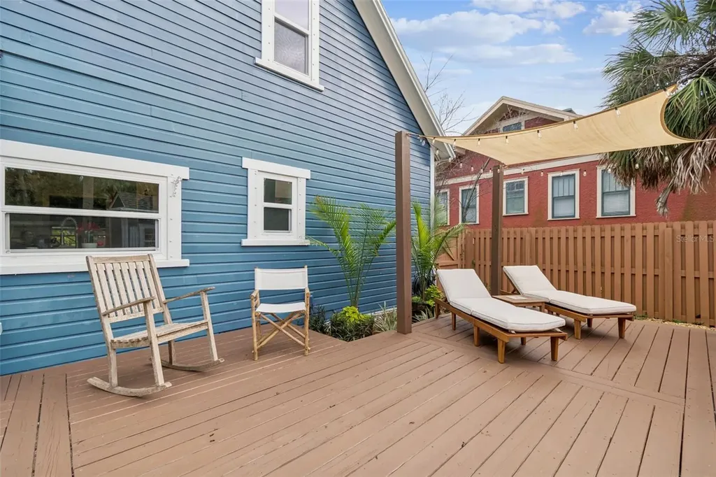 305 Grand Boulevard Tarpon Springs FL 34689