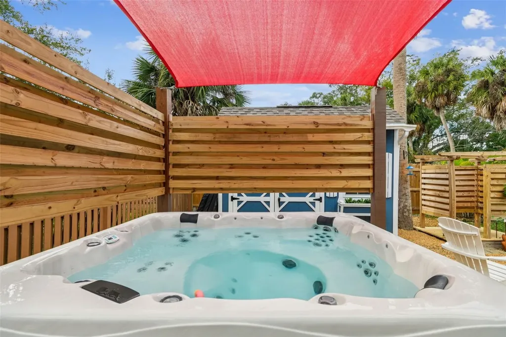 305 Grand Boulevard Tarpon Springs FL 34689