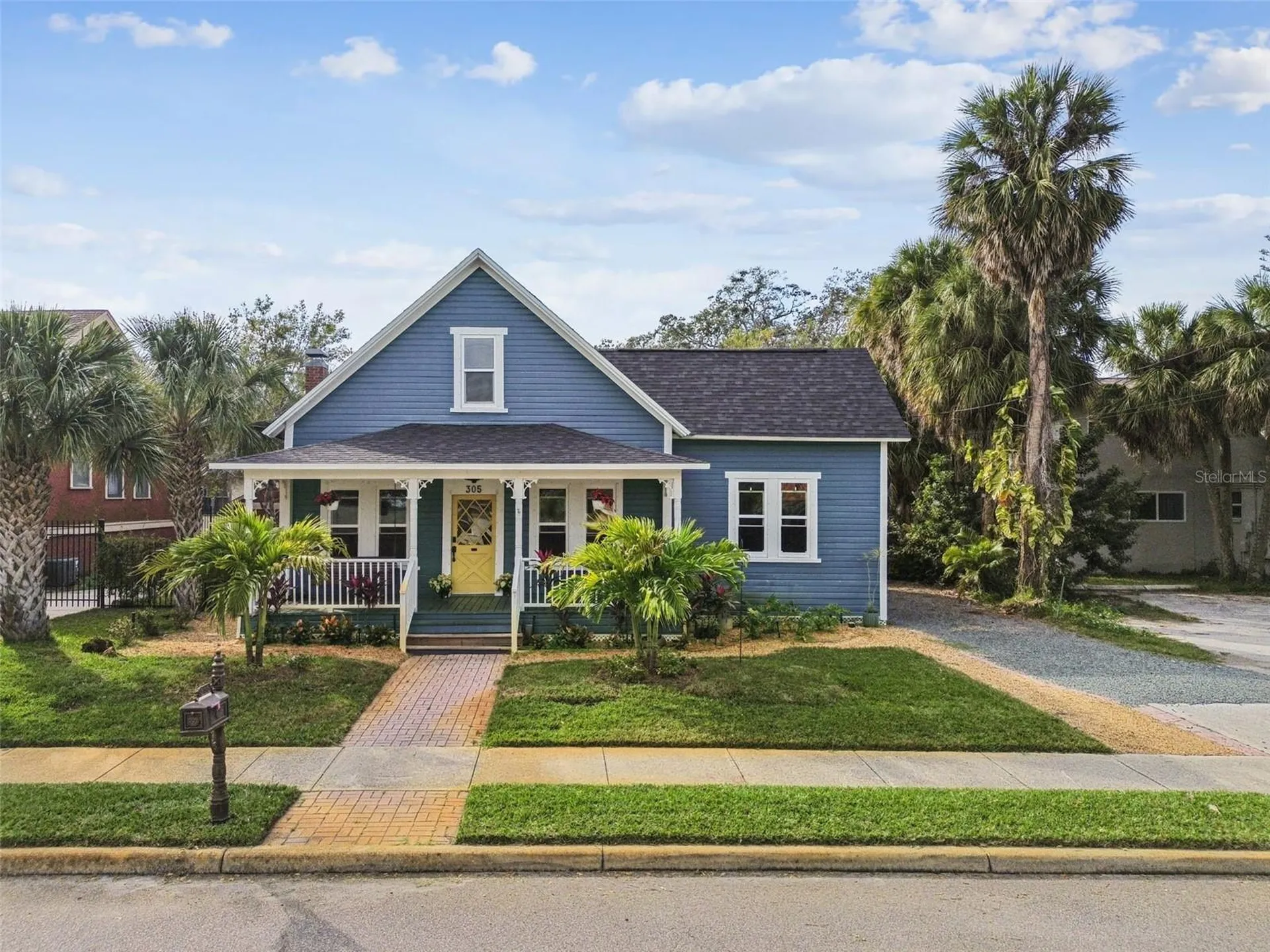 305 Grand Boulevard Tarpon Springs FL 34689