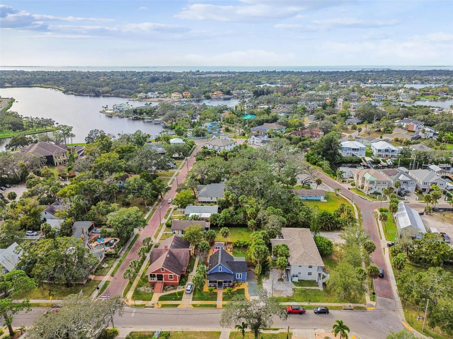 305 Grand Boulevard Tarpon Springs FL 34689