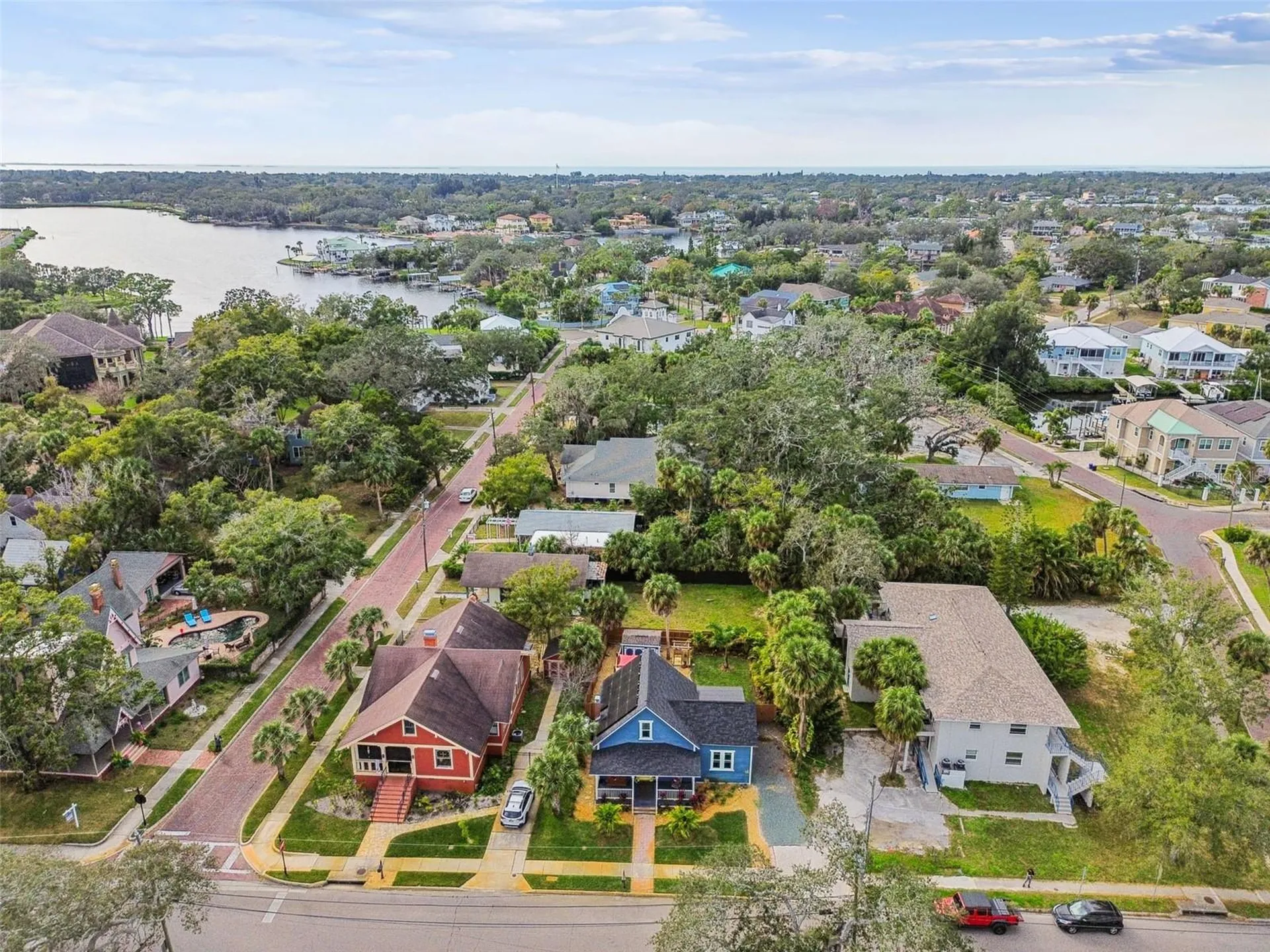 305 Grand Boulevard Tarpon Springs FL 34689