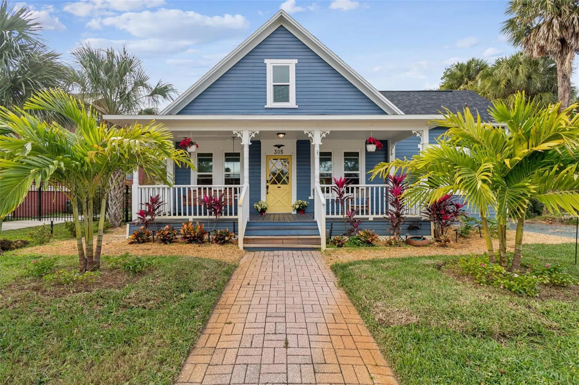 305 Grand Boulevard Tarpon Springs FL 34689