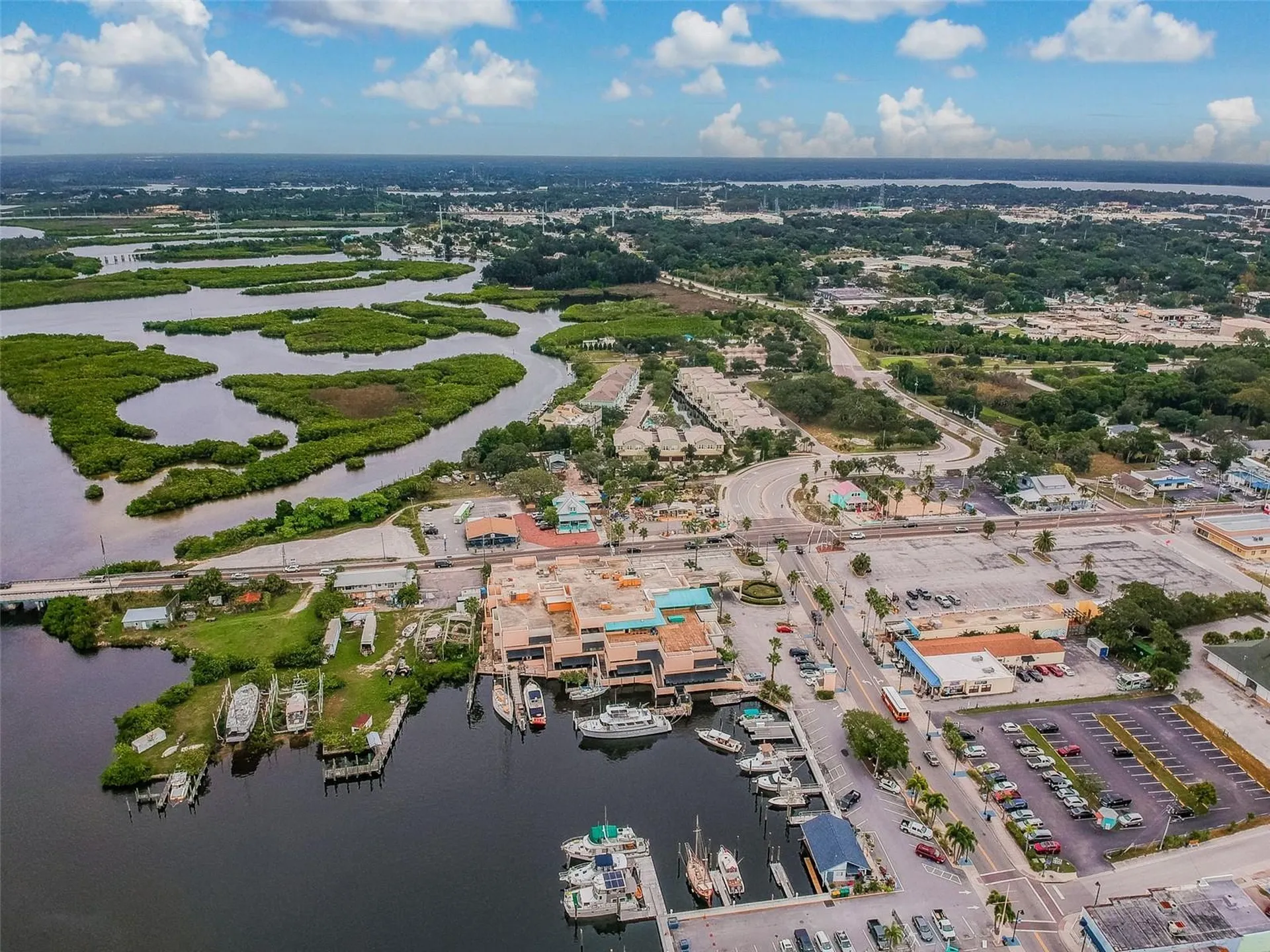 305 Grand Boulevard Tarpon Springs FL 34689