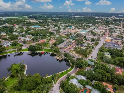 305 Grand Boulevard Tarpon Springs FL 34689