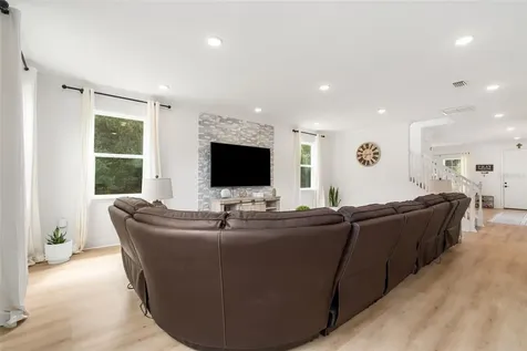 5419 SW 215 Terrace Newberry FL 32669