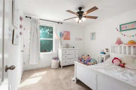 5419 SW 215 Terrace Newberry FL 32669