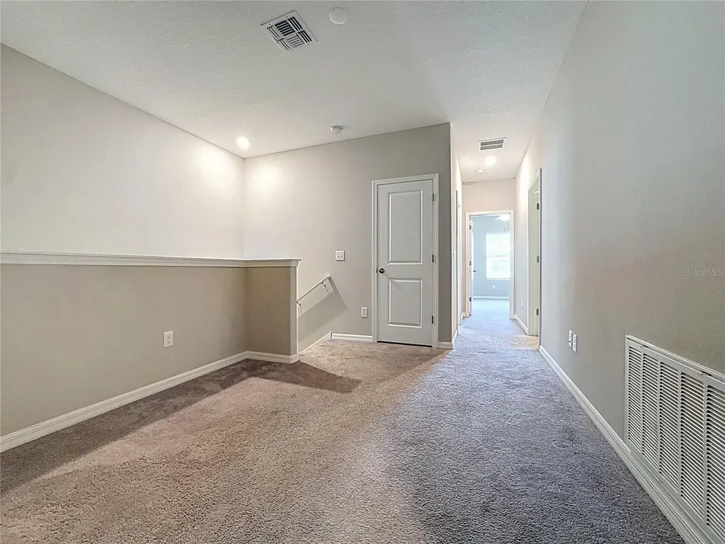 8069 Rolling Shell Trail Wesley Chapel FL 33545