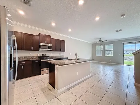 8069 Rolling Shell Trail Wesley Chapel FL 33545