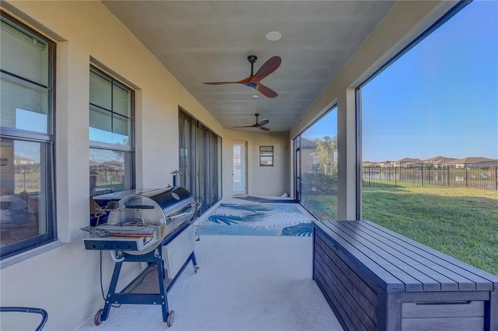 14536 Woodland Spur Drive Lithia FL 33547