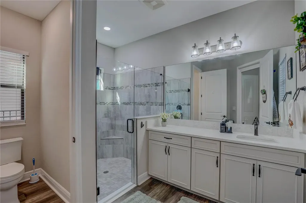 14536 Woodland Spur Drive Lithia FL 33547