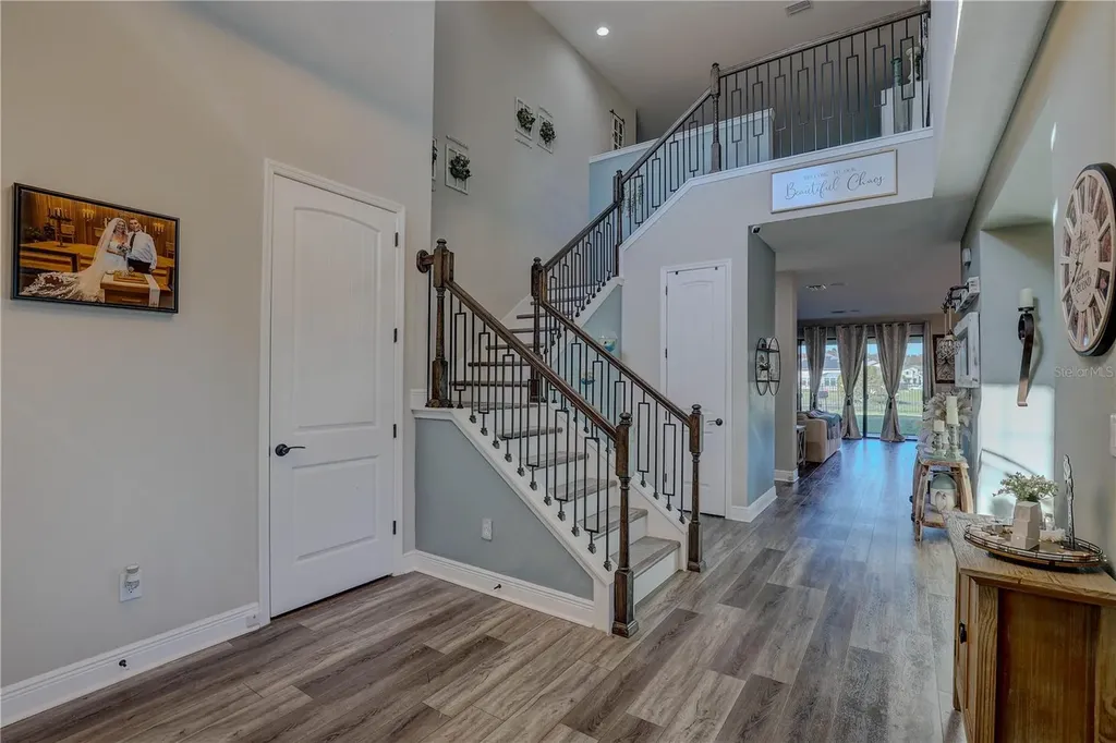 14536 Woodland Spur Drive Lithia FL 33547
