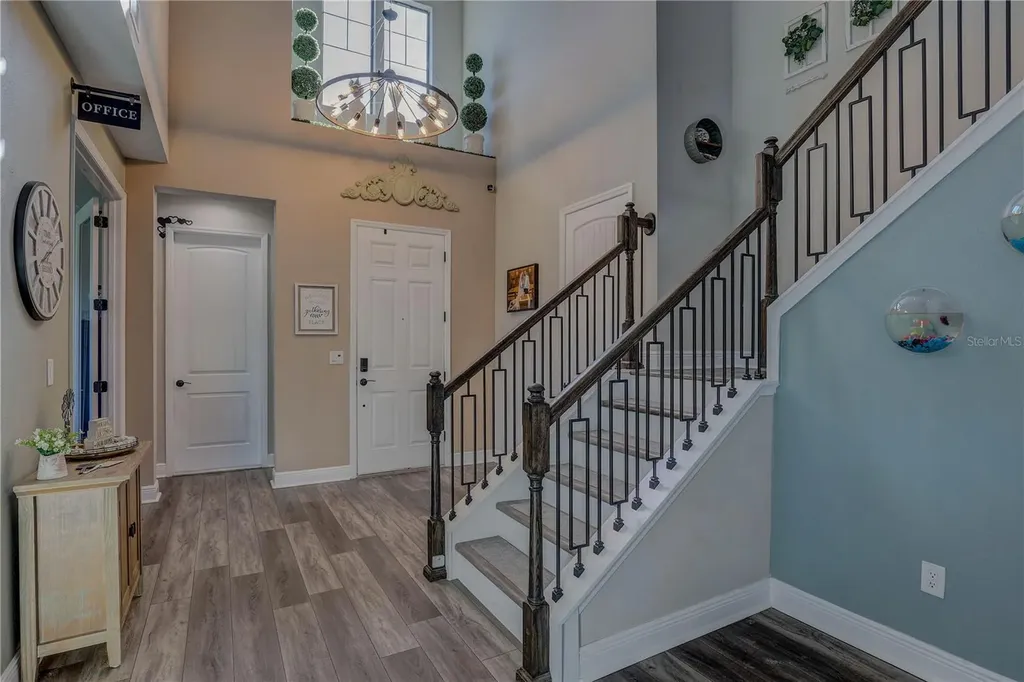 14536 Woodland Spur Drive Lithia FL 33547