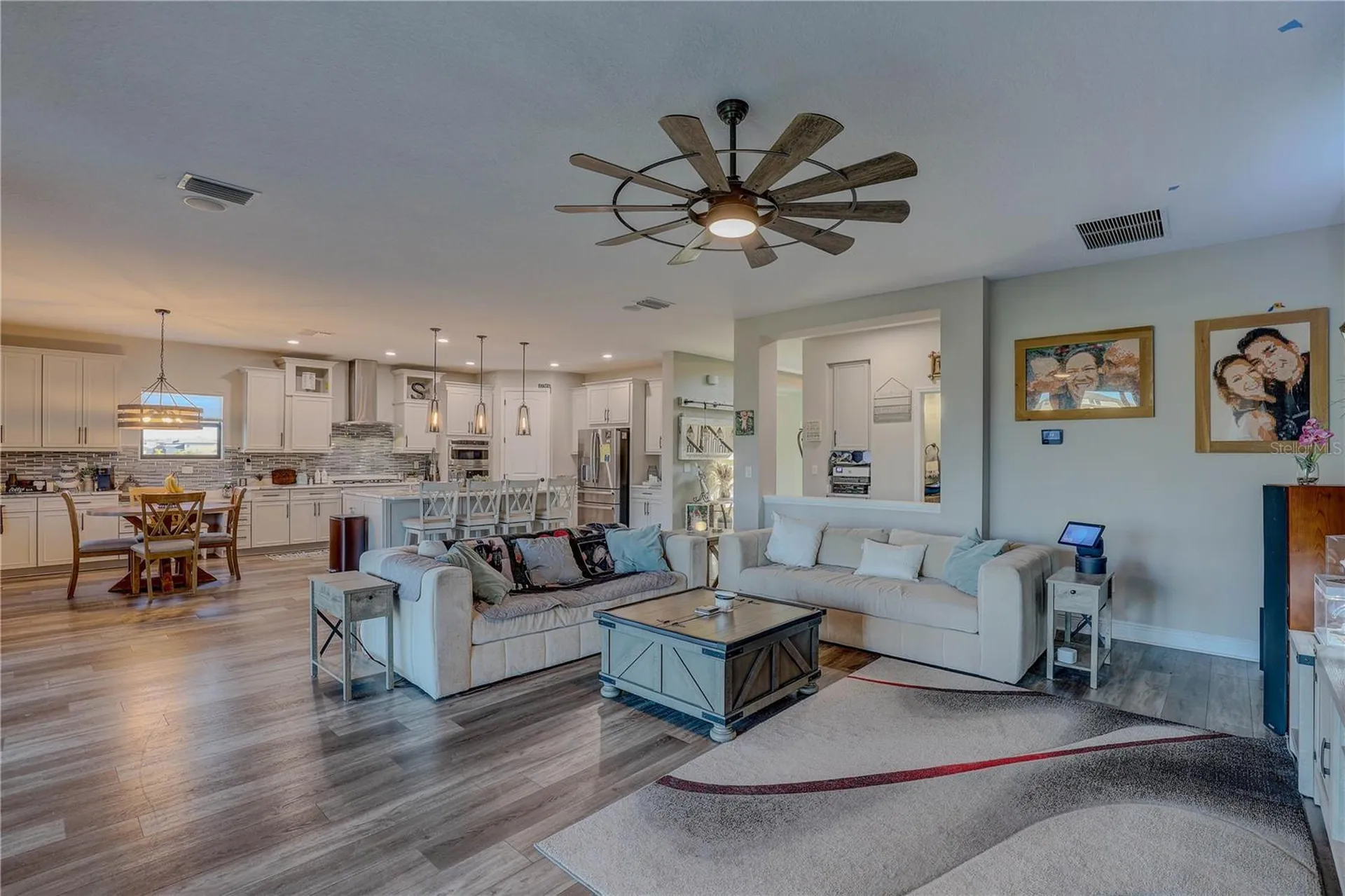 14536 Woodland Spur Drive Lithia FL 33547
