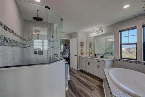 14536 Woodland Spur Drive Lithia FL 33547