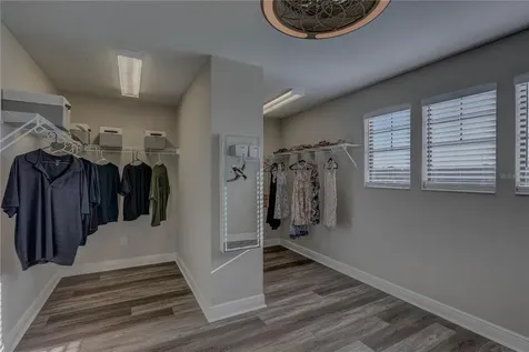 14536 Woodland Spur Drive Lithia FL 33547