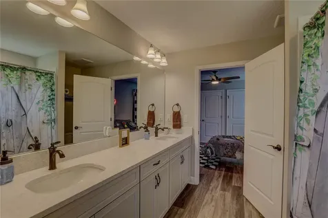 14536 Woodland Spur Drive Lithia FL 33547
