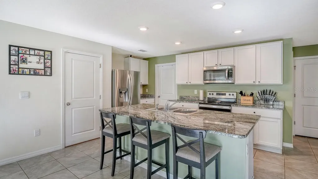 10206 Charlotte Drive Parrish FL 34219