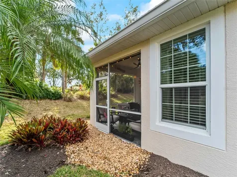 4827 Whispering Oaks Drive North Port FL 34287