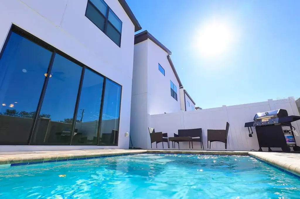 216 Villa Domani Circle Davenport FL 33896