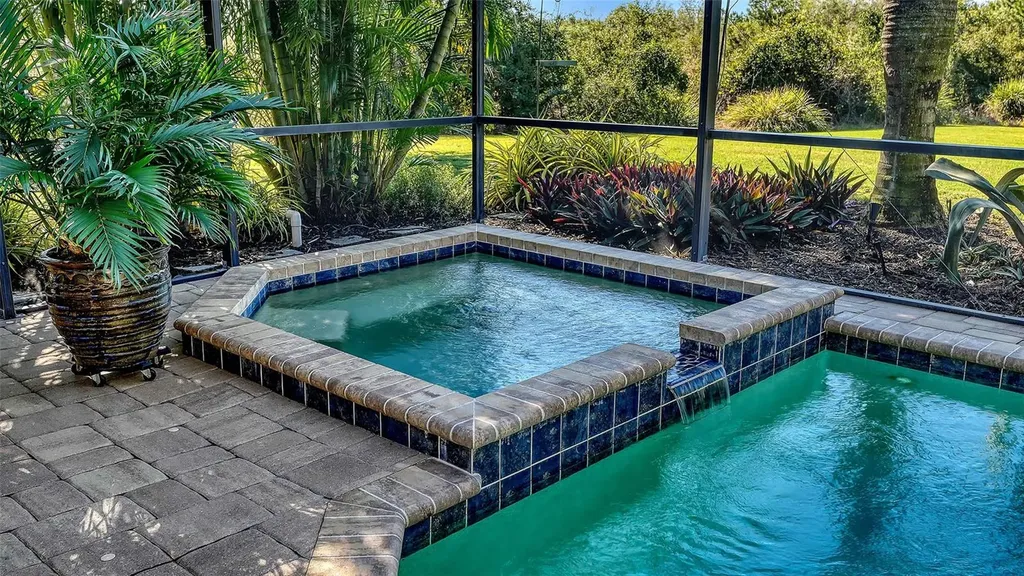 7504 Windy Hill Cove Lakewood Ranch FL 34202