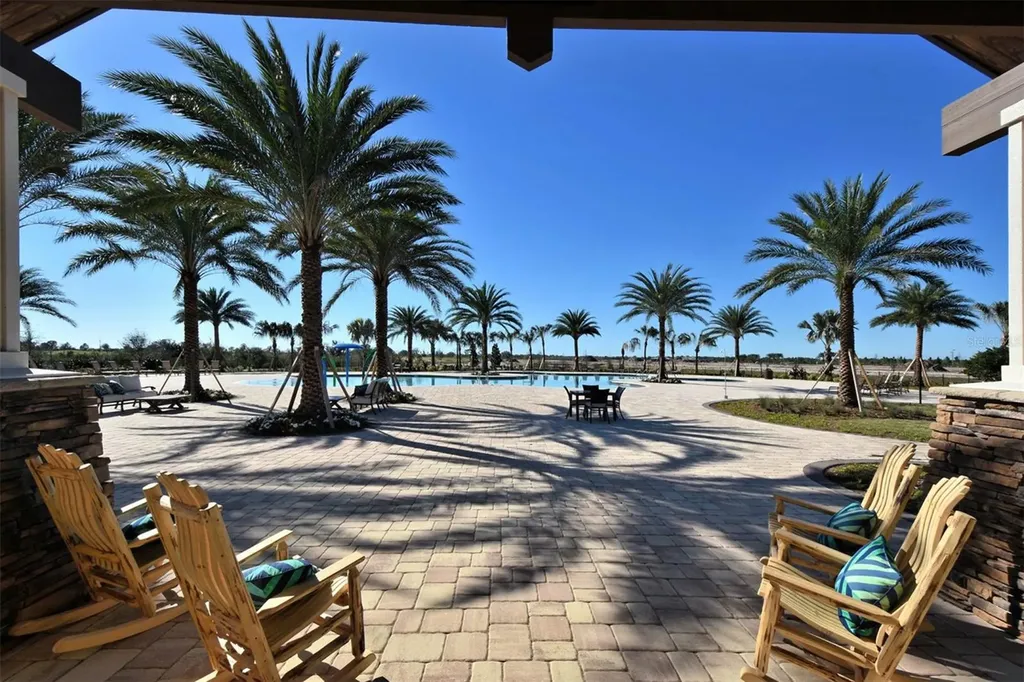 7504 Windy Hill Cove Lakewood Ranch FL 34202