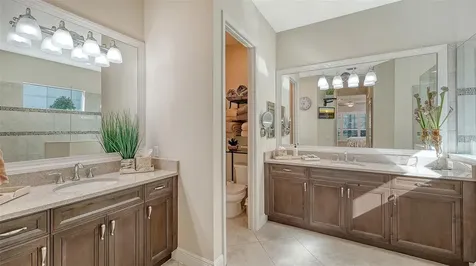 7504 Windy Hill Cove Lakewood Ranch FL 34202