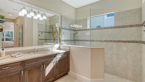 7504 Windy Hill Cove Lakewood Ranch FL 34202