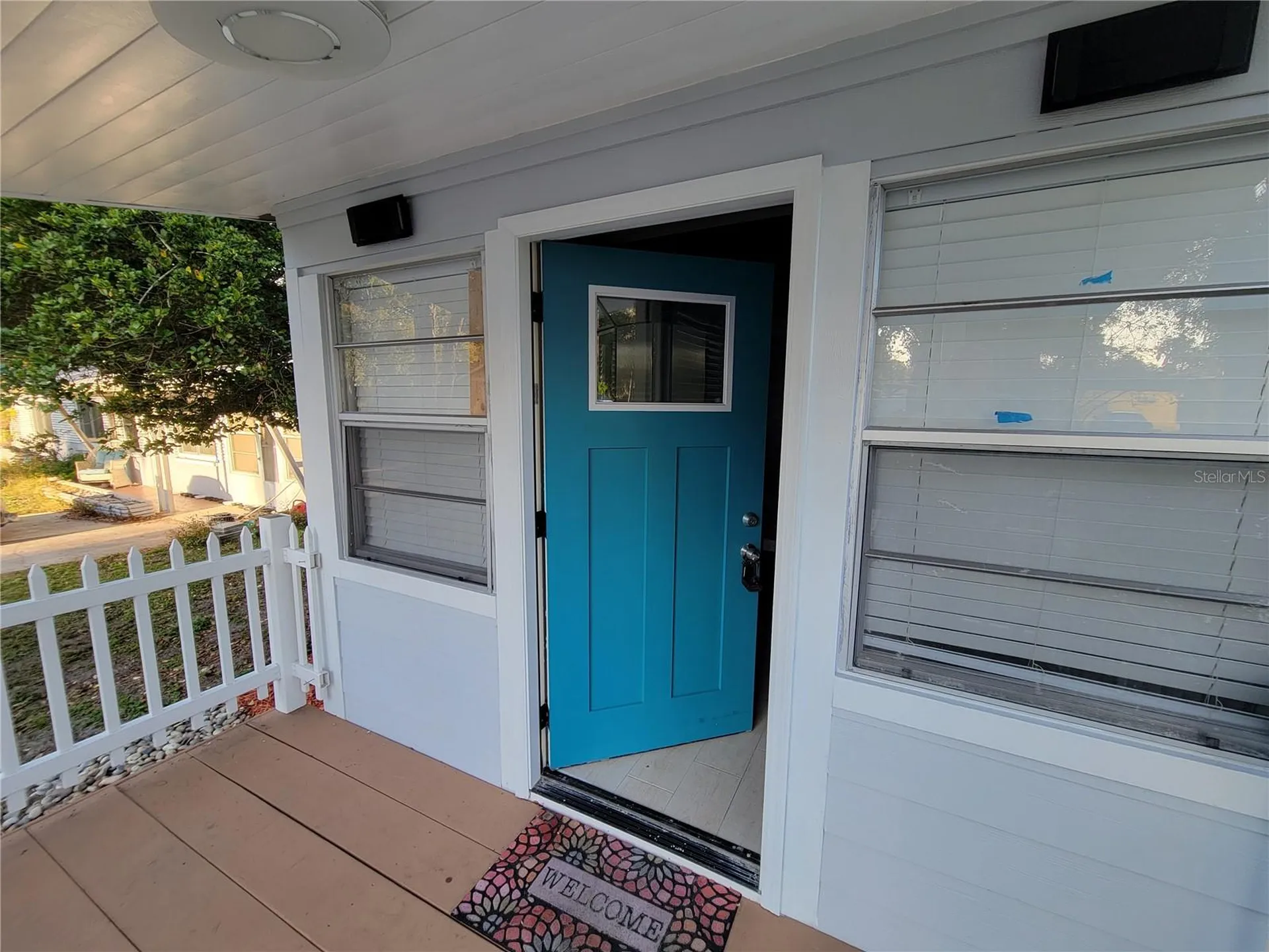 5548 11th Street Zephyrhills FL 33542