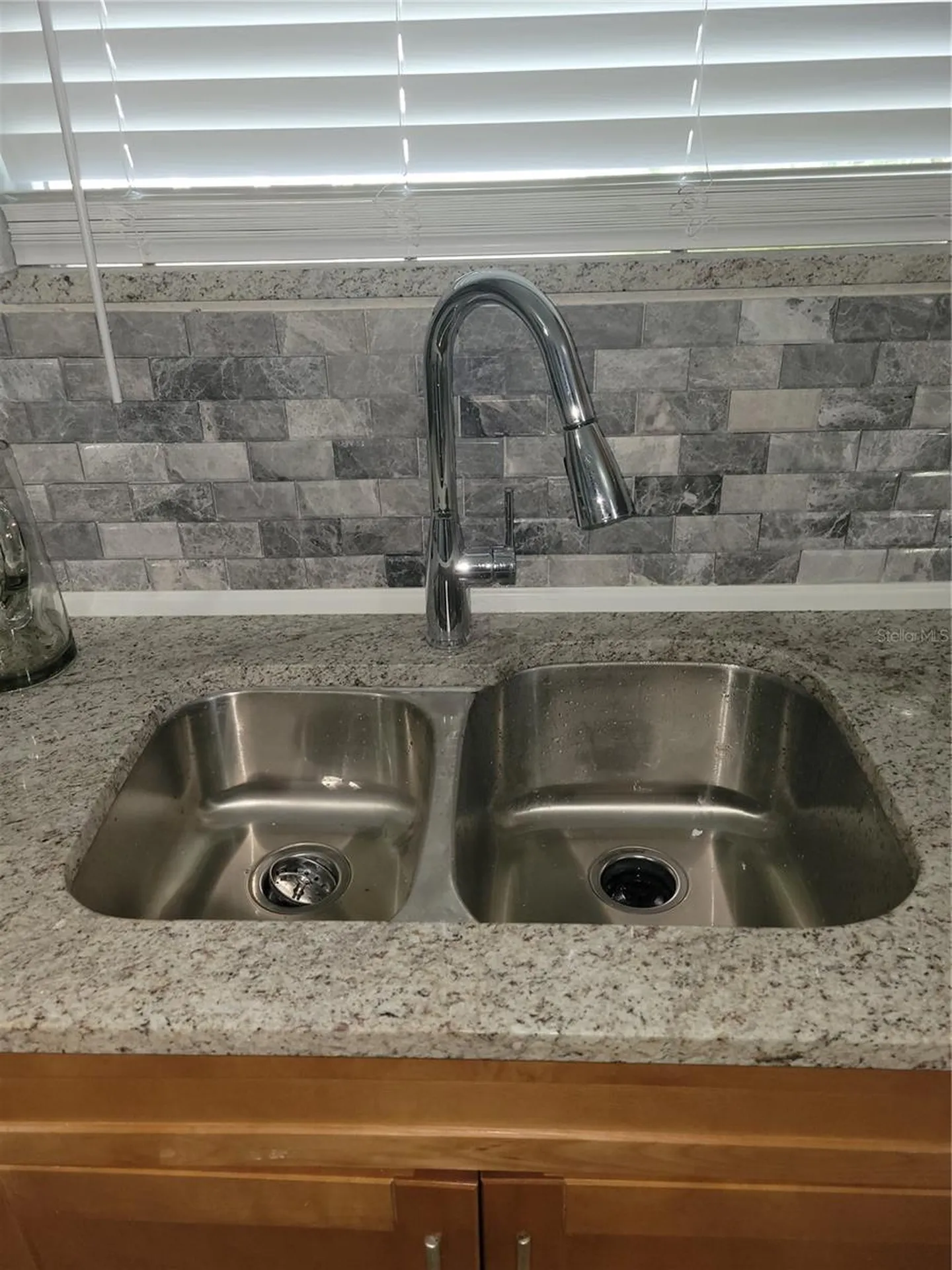 5548 11th Street Zephyrhills FL 33542