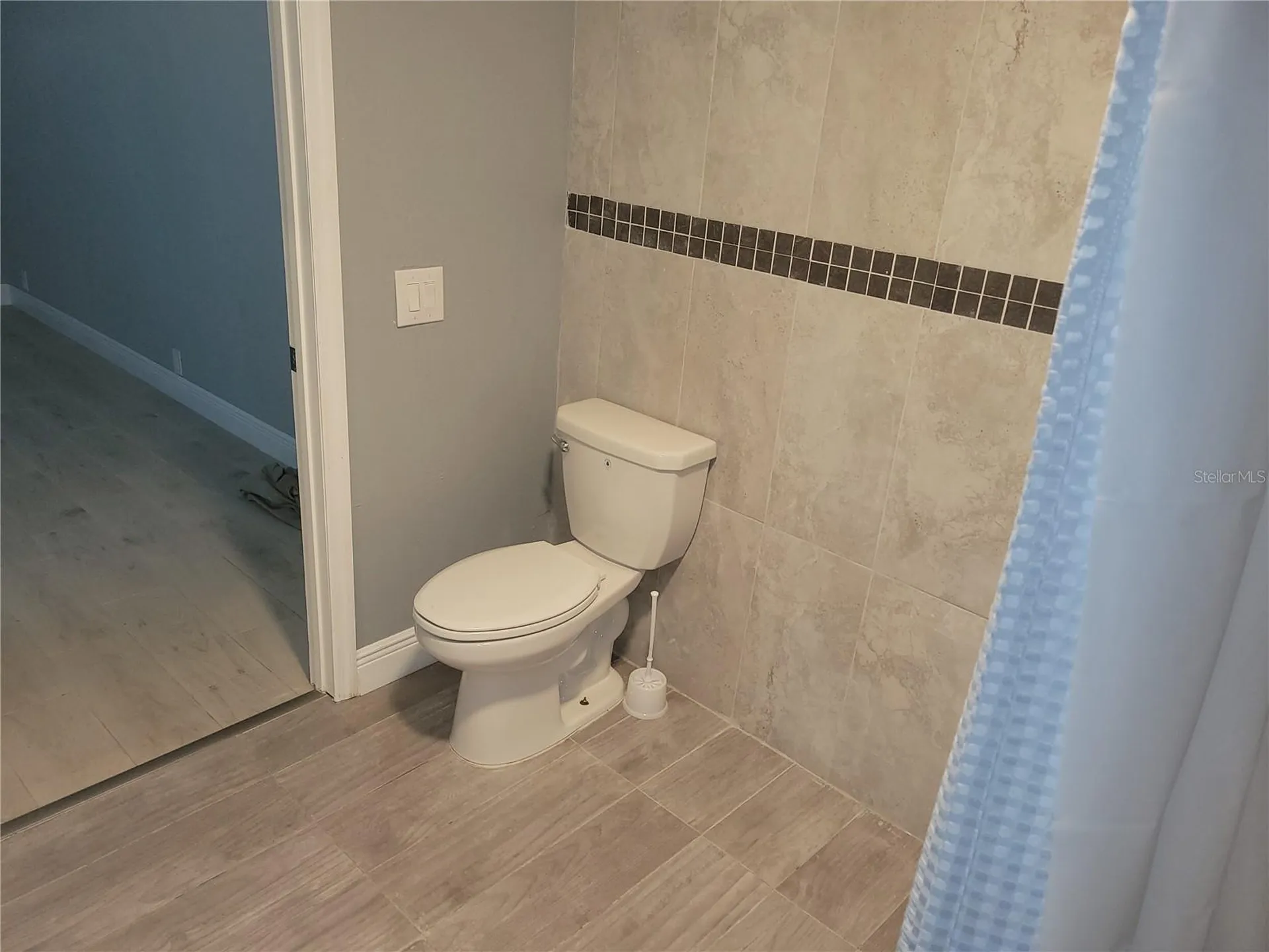 5548 11th Street Zephyrhills FL 33542
