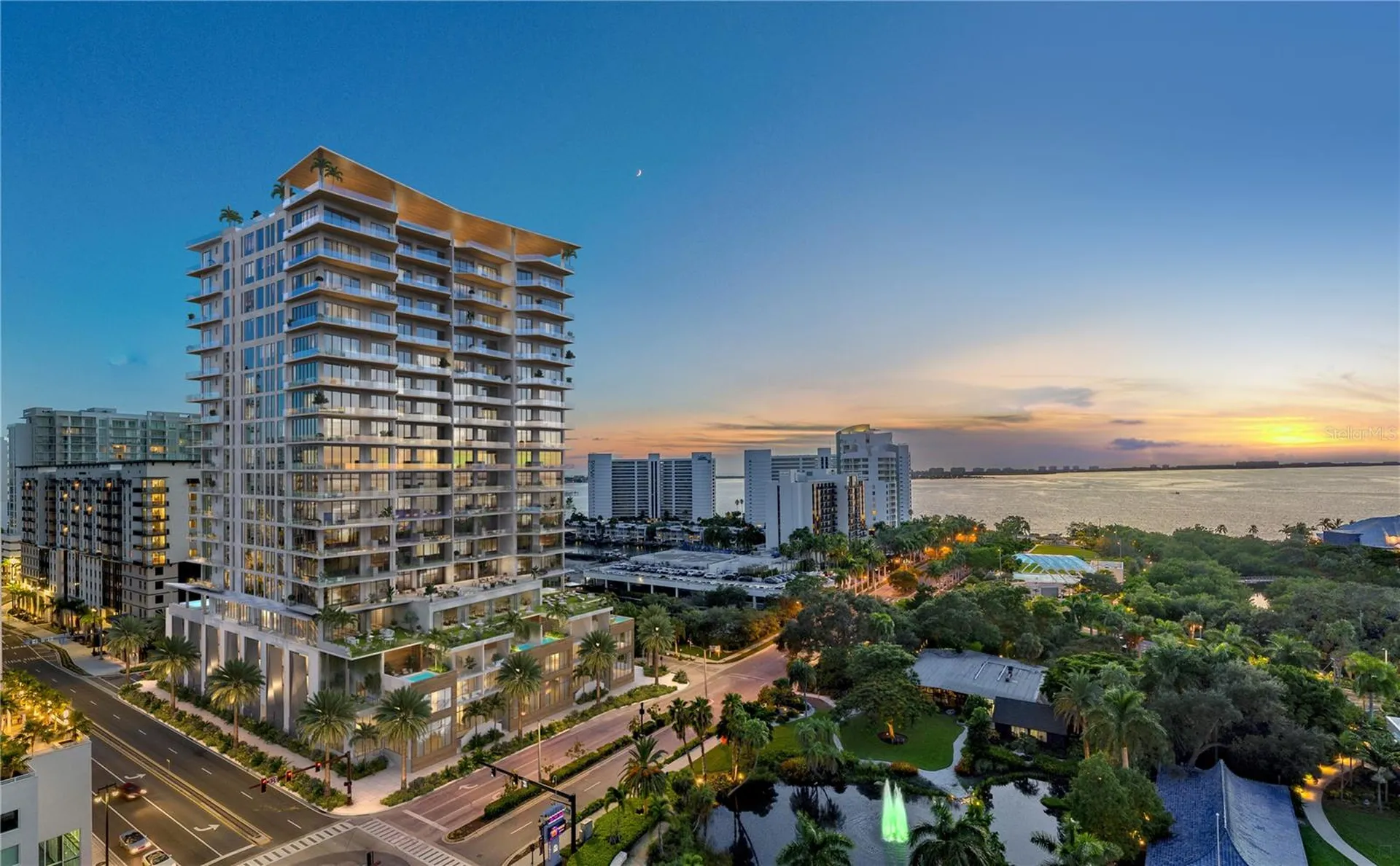 668 Quay Commons Sarasota FL 34236