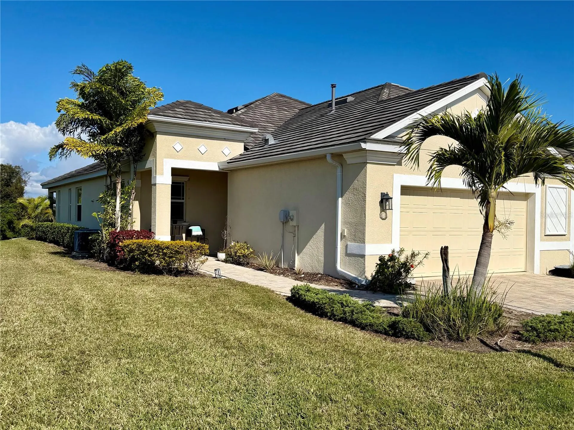 3105 Trustee Avenue Sarasota FL 34243