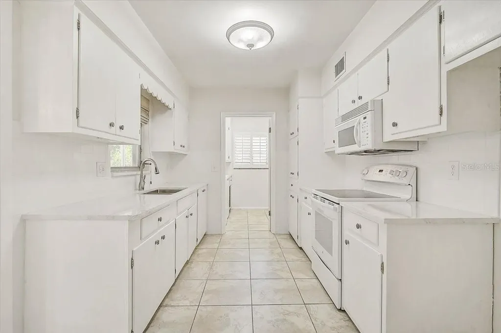 1958 Morris Street Sarasota FL 34239
