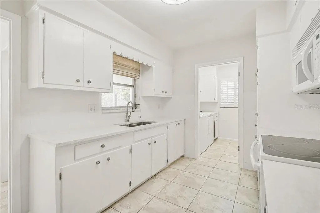1958 Morris Street Sarasota FL 34239