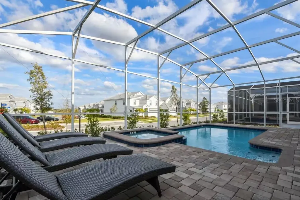 1545 Maidstone Court Davenport FL 33896