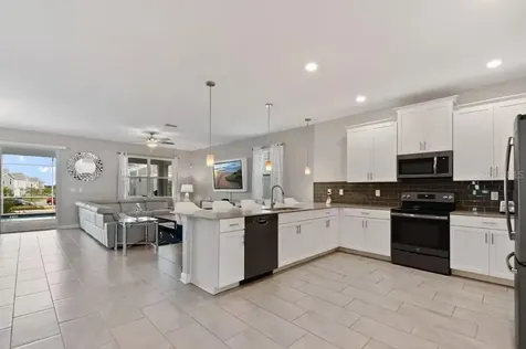 1545 Maidstone Court Davenport FL 33896