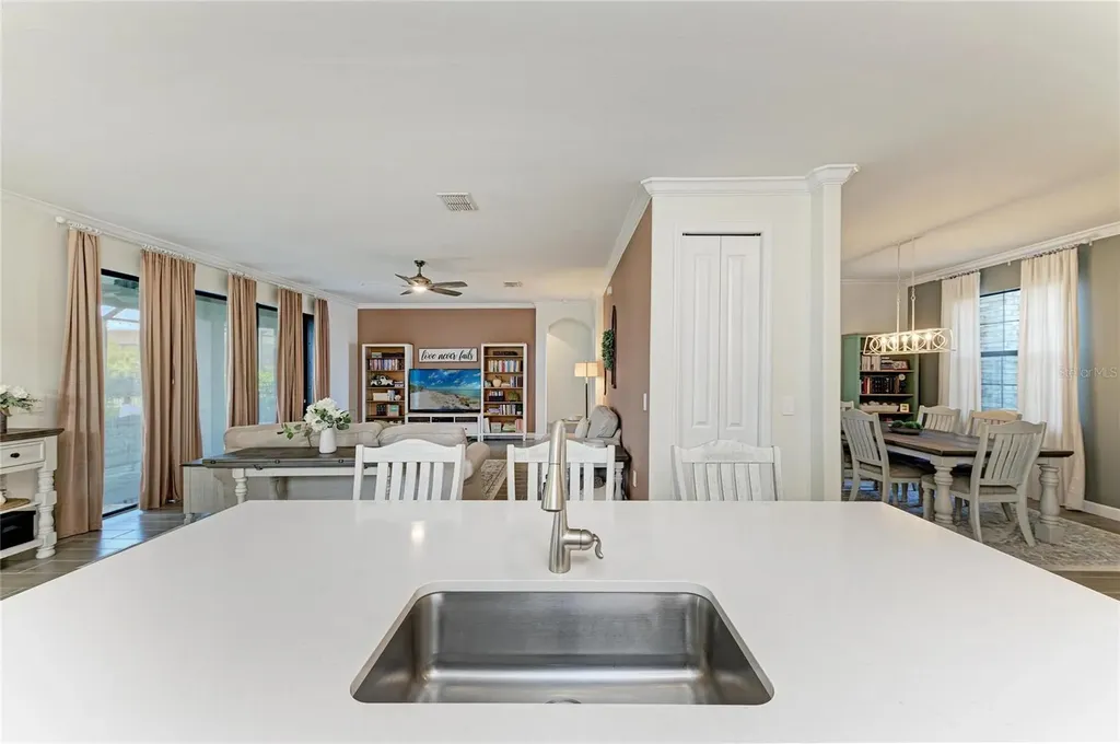 4849 Coastal Days Lane Bradenton FL 34211