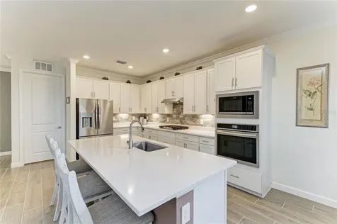 4849 Coastal Days Lane Bradenton FL 34211
