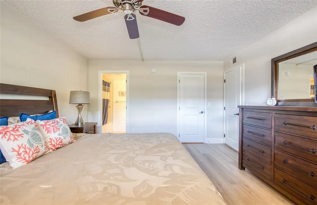7420 Bay Island Drive S South Pasadena FL 33707