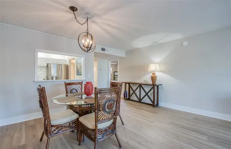 7420 Bay Island Drive S South Pasadena FL 33707