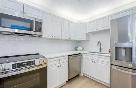7420 Bay Island Drive S South Pasadena FL 33707