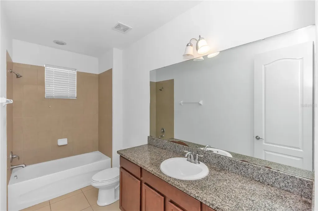 10345 Belfry Circle Orlando FL 32832