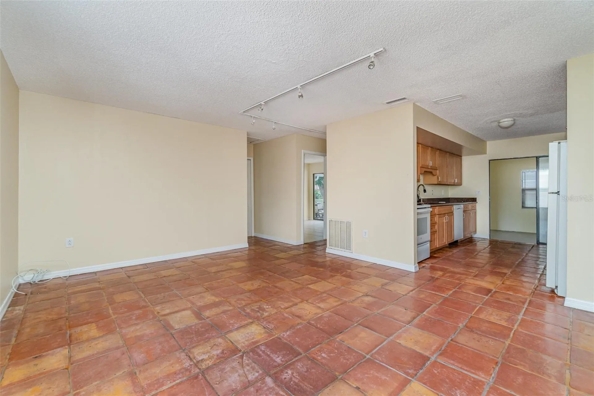 4651 Summerwind Drive Sarasota FL 34234